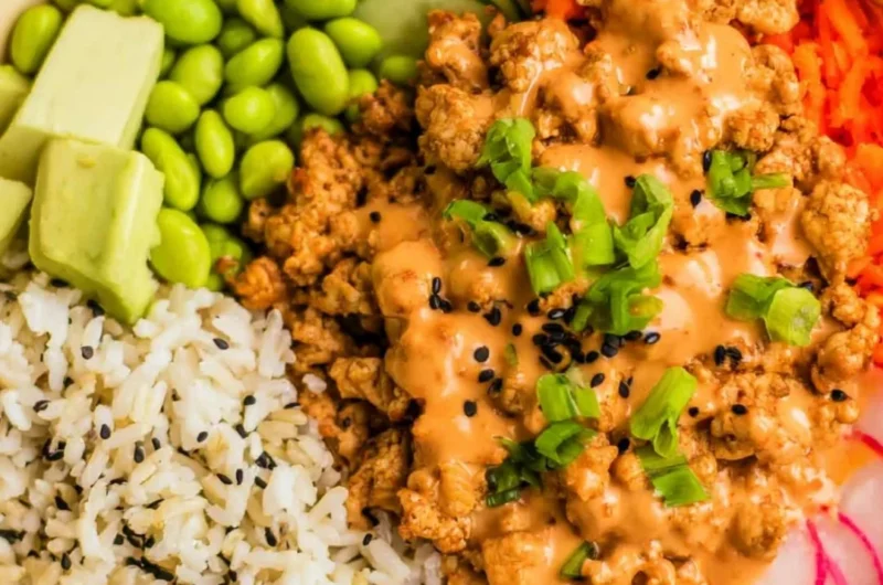 Bang Bang Ground Turkey Rice Bowls with vibrant ingredients and spices