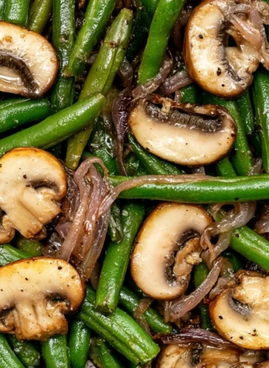 Fresh green beans sautéed with mushrooms for a delicious side dish